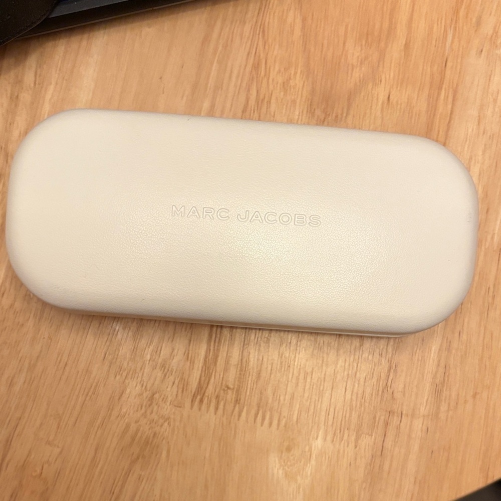 Marc Jacobs Ivory Eyewear Case Sunglasses Case
